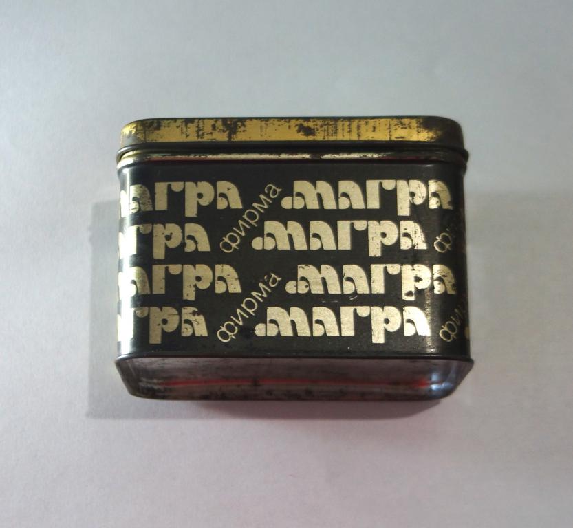 Коробка СССР  банка жесть упаковка чай Магра две крышки