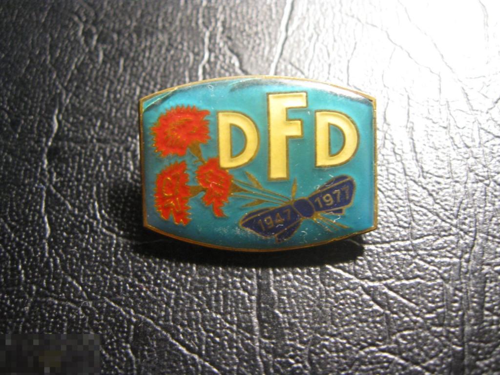DFD (Demokratischer Frauenbund Deutschlands) 1947-1977г. Демократический Союз Женщин. ГДР. Тяжелый.