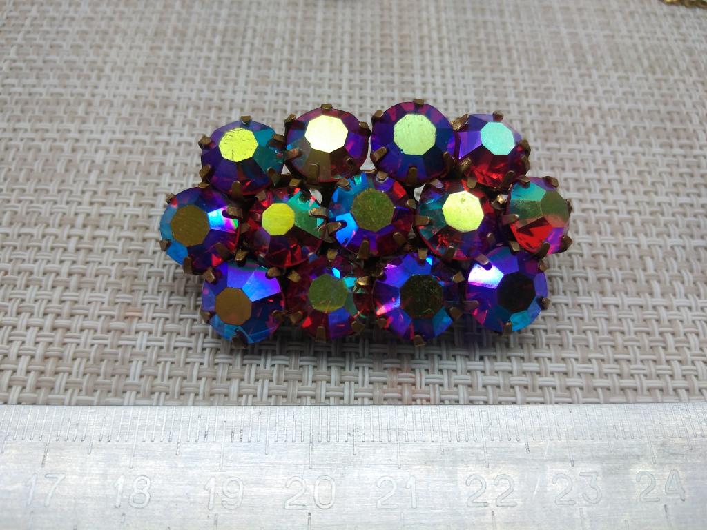 Крупная Брошь времён СССР. ЧССР. Винтаж