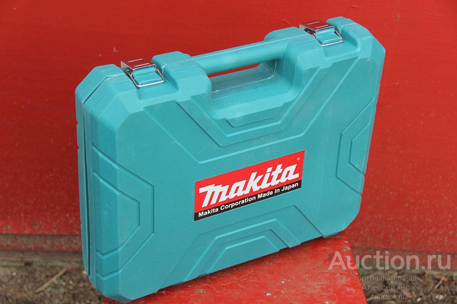 Набор инструментов Makita.