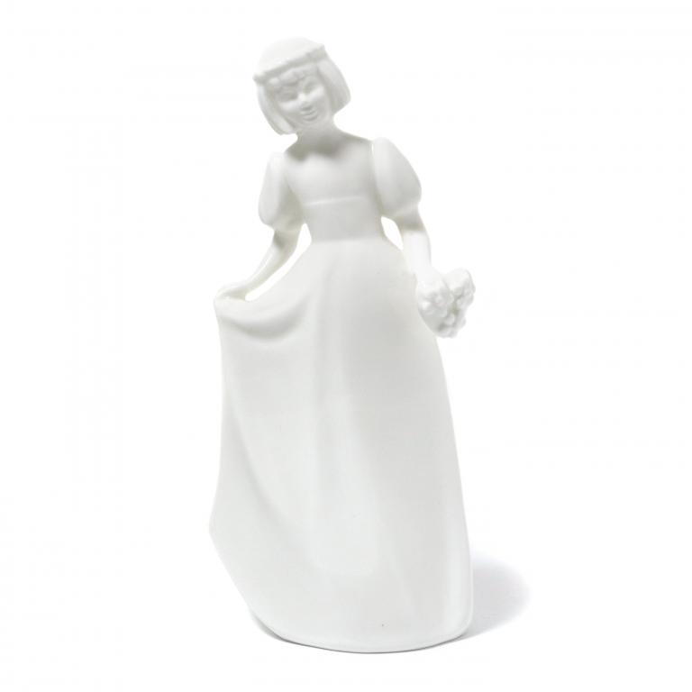Фарфоровая фигура Подружка невесты. Royal Doulton