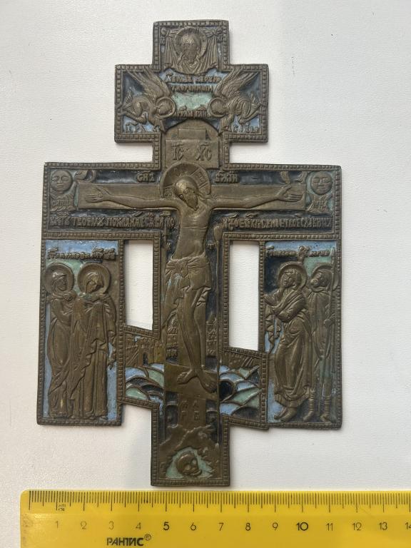 Крест с предстоящими три эмали конец 19 века