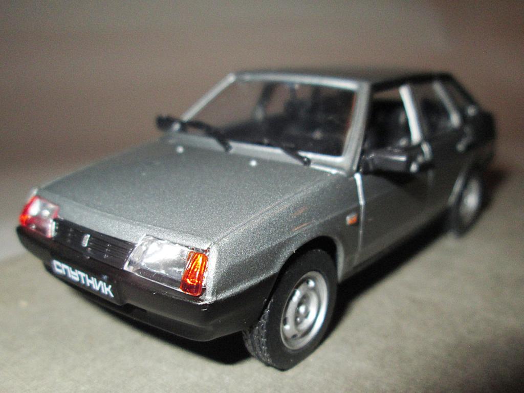 модель авто VAZ 21099 Lada / ВАЗ 21099 Лада ( DeAgostini Автолегенды СССР) Описание!!!