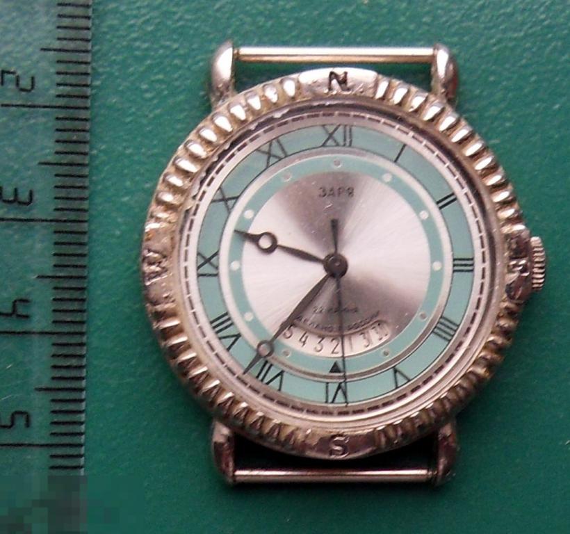 Часы мужские ЗАРЯ. календарь. 22 камня. Россия. в ремонт. ЧС1-1