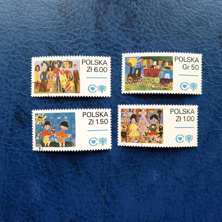 Марки Польша 1979 год рисунки детей альбом 6 лист 1