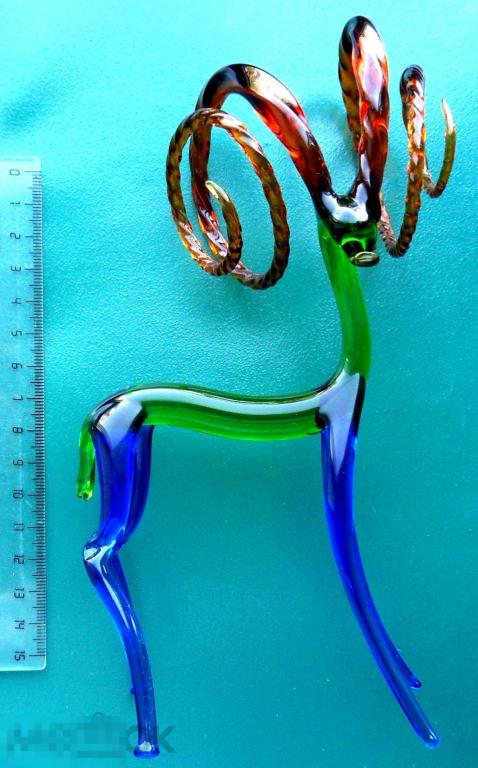АНТИЛОПА С РОГАМИ. КОЗЕЛ. Трехцветное стекло. Богемия Чехословакия винтаж интерьер (ш.К.) ЛЮКС!!!