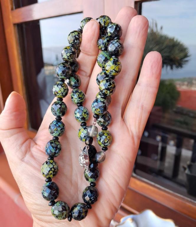 Неношенное ожерелье Художественное стекло. Чехословакия 1960.