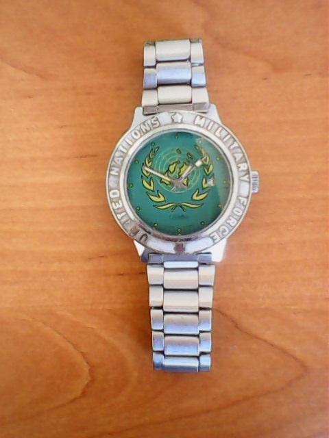 Механические Часы Слава  -  ООН - Вооруженные Силы. Зеленый циферблат. На ходу !! RRR !!!