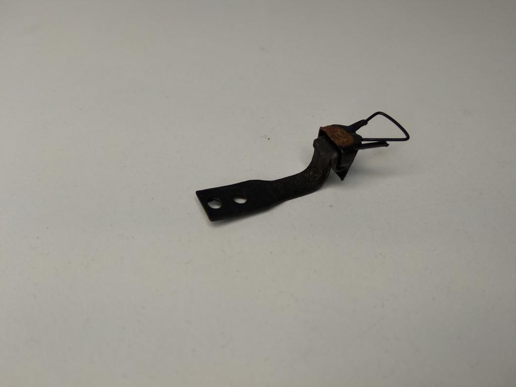 16мм (HO) Piko сцепка тепловоза V100/BR110 без передней скобы