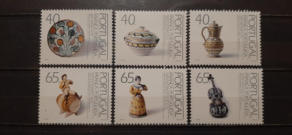 Португалия живопись искусство фаянс статуэтки скрипка кувшин тарелка 1992 **