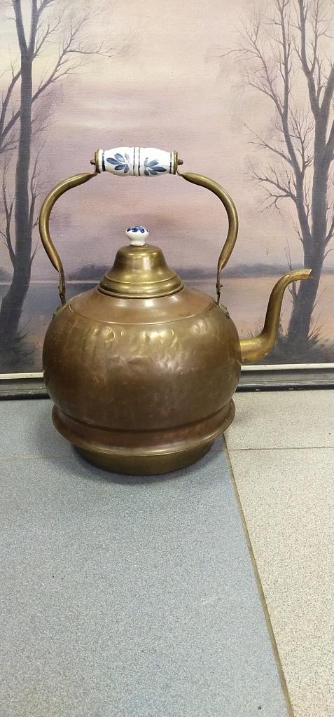 Чайник . Медь. Латунь. Европа. Большой. Ручки керамические.