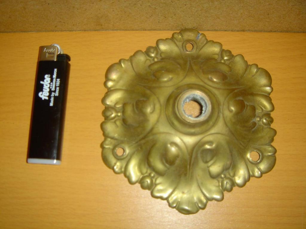 Бра деталь оригинальный бронзовый настенник от бра Начало 20-го века (1)