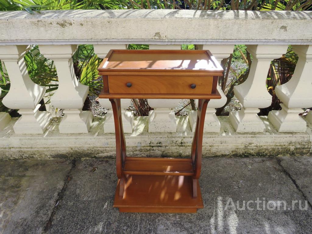 Тумбочка Лира Консоль Массив Винтаж Италия