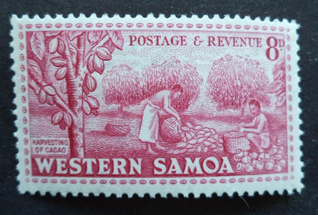 Самоа  1952 г.   Сбор какао   8d.  *   Би.5