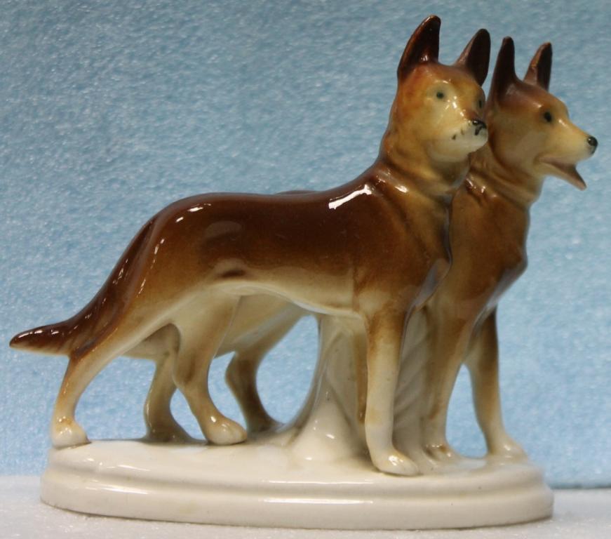 Две немецкие овчарки Германия 1940-50-е годы Собаки Анималистика