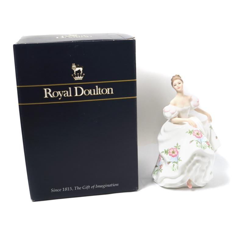 Фарфоровая фигура "Люси".​​ Royal Doulton