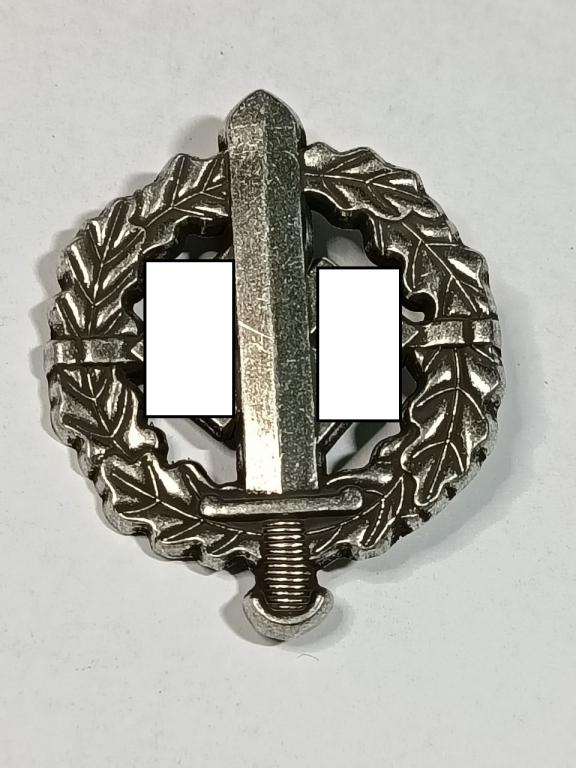 Знак Спортивный SA в серебре (белый металл), Германия 3 Рейх реплика иголка
