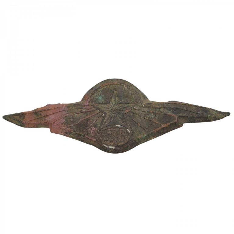 Эмблема с радиатора автомобиля ГАЗ М-1 (95728)