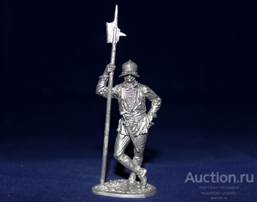 074. Оловянный солдатик Швейцарский алебардист 15в, 54мм
