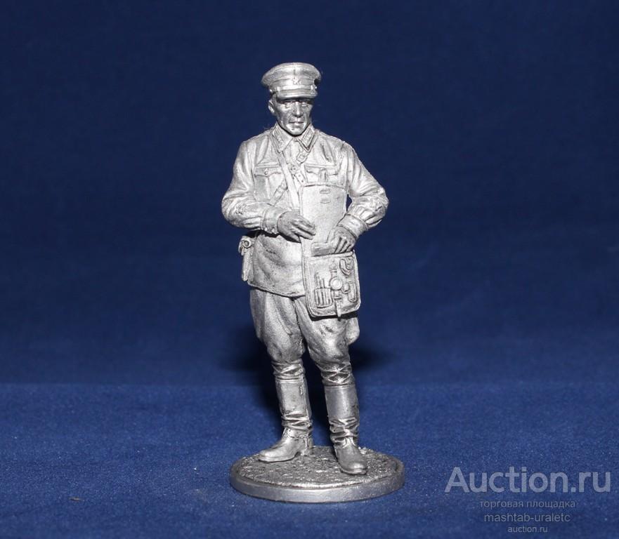 WWII-032 Политрук, пехота РККА. 1939-42 гг. СССР 54 мм.