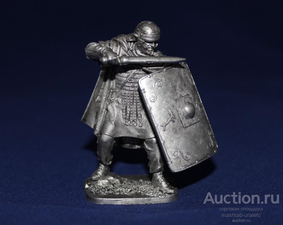 54-40 Легионер 2-го Легиона Августа 1 век н.э.  54 мм.