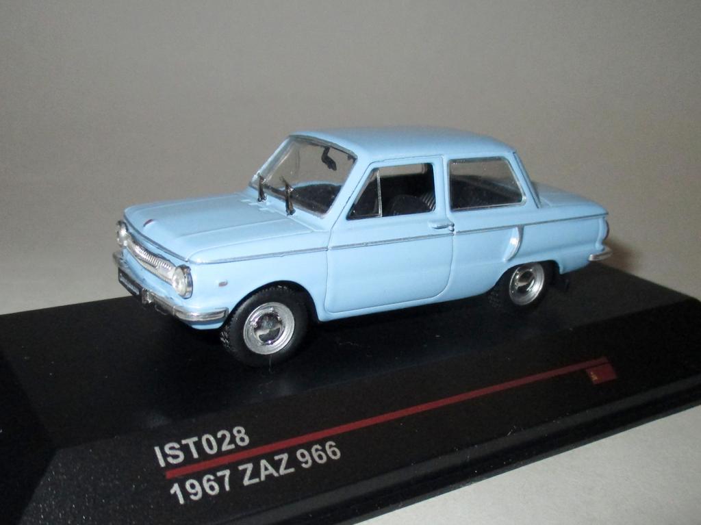 модель авто ZAZ 966 / ЗАЗ 966 (на подставке) Читайте описание!!!