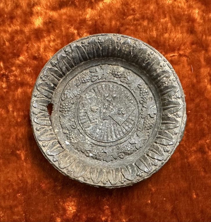 [карты и эротика] Декоративная тарелочка