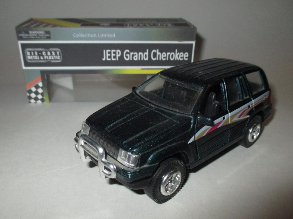 РЕТРО АВТО, модель авто Jeep Grand Cherokee / Джип Гранд Чероки (винтаж ) Описание !!!