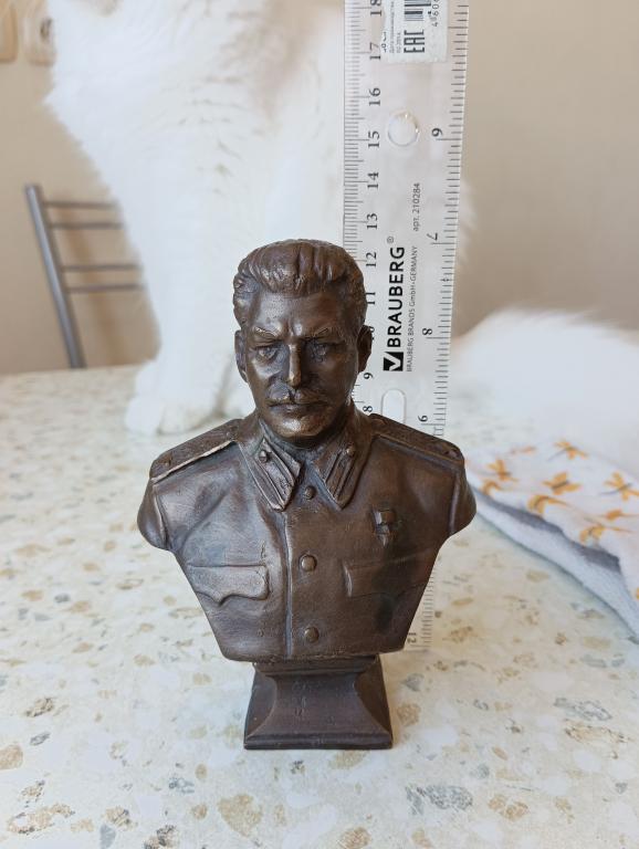 Бюст Сталина из цветного металла. СССР.