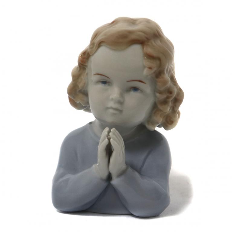 Фарфоровая фигура "Бюст молящейся девочки". Metzler & Ortoff