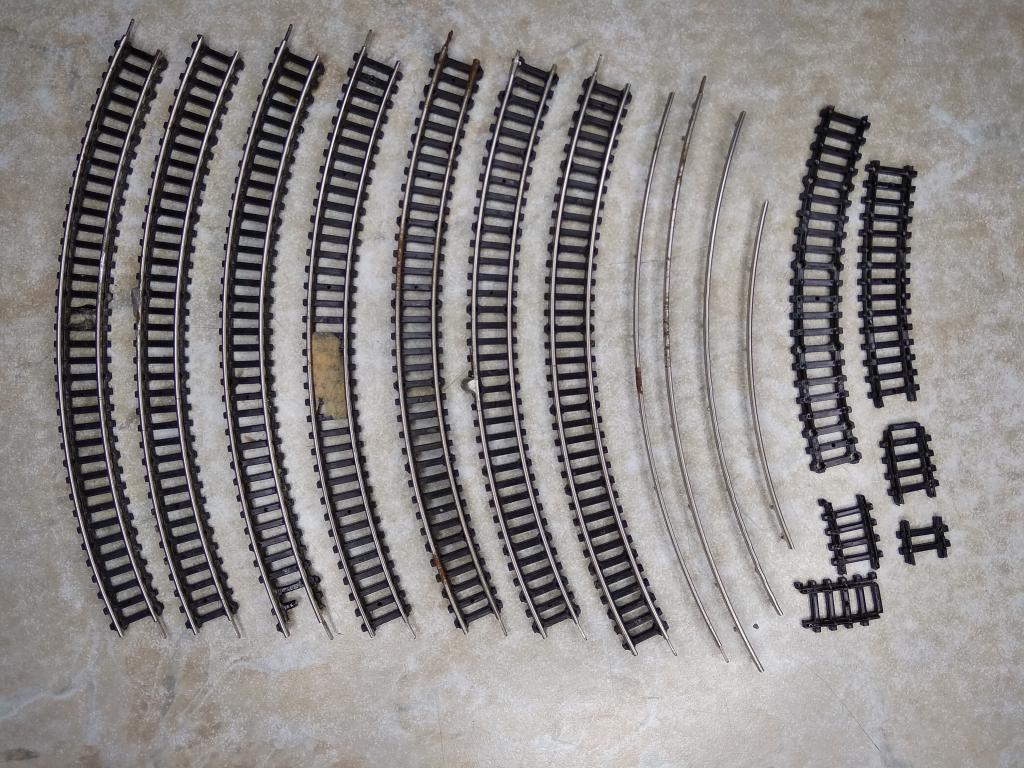 9мм (N) Piko рельсы R223 со следами коррозии и пайки