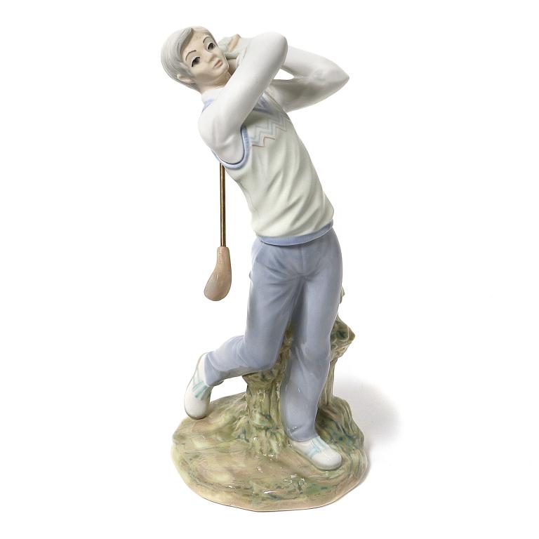 Фарфоровая фигура (статуэтка) "Гольфист". Tengra