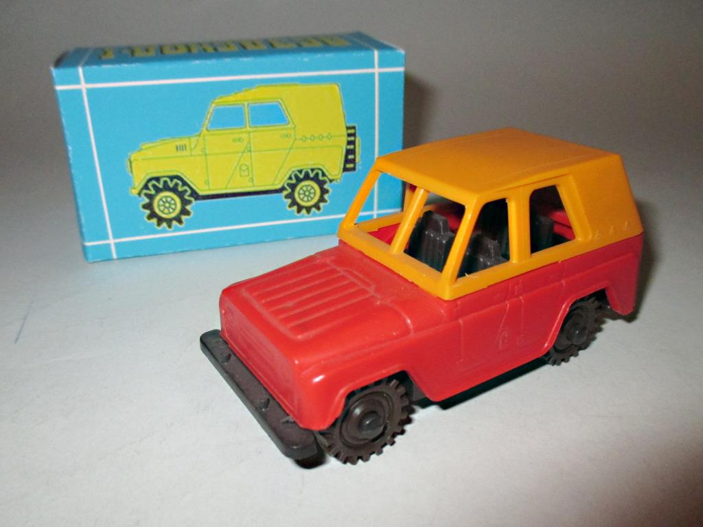 РЕТРО АВТО,  модель авто uaz 469 / уаз 469 (СССР ) Описание !!!