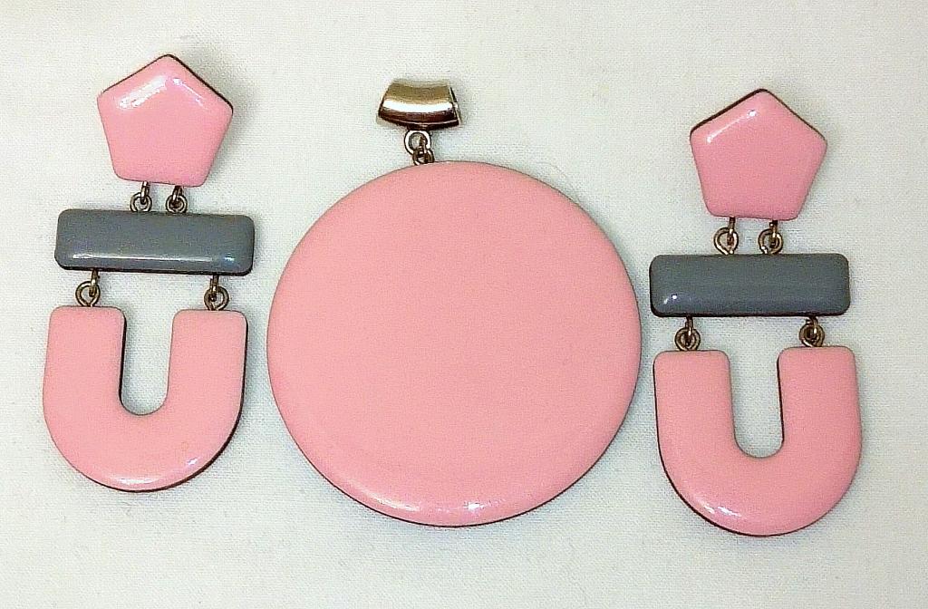 ВСЯКАЯ ВСЯЧИНА СЕРЬГИ  + Подвеска       ( 96 )