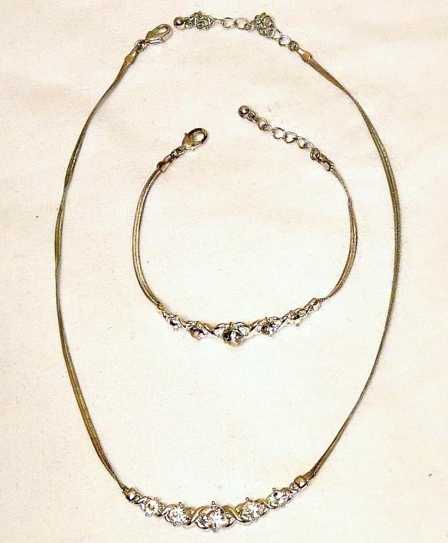 ВСЯКАЯ ВСЯЧИНА  Колье + Браслет     ( 320 )