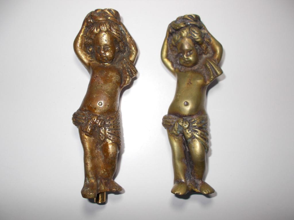 Путти. Ангел. Пара фигурок . Бронза. Вес 1,5 кг.