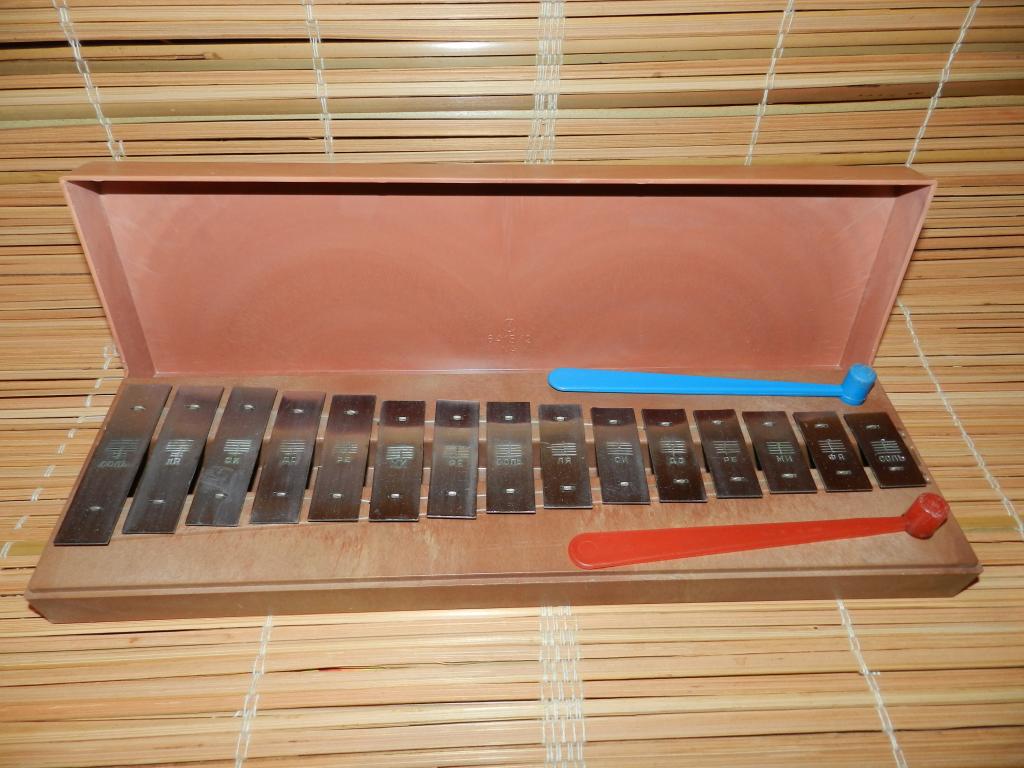 Музыкальный КСИЛОФОН-МЕТАЛЛОФОН в ФУТЛЯРЕ. Дл. 40 см. Игрушка СССР 1970-80гг