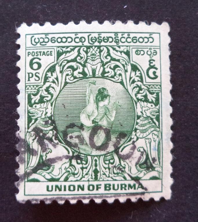 Бирма  1949 г.  Танец . Лев   6р.  гаш.   Би.7