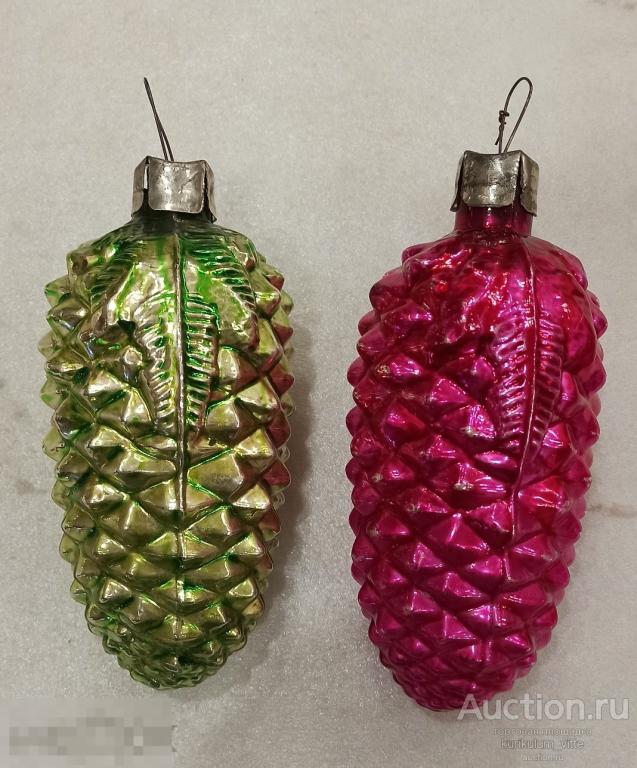 2 большие шишки (зеленая и фуксия). Елочные игрушки. Стекло