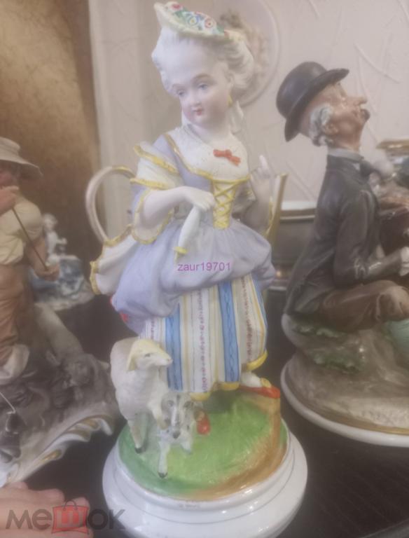 БОЛЬШАЯ АНТИКВАРНАЯ СТАТУЭТКА ДАМА С ВЕРЕТЕНОМ Jean Gille СТАРЫЙ ПАРИЖ !ФРАНЦИЯ !!Жан Гилле?