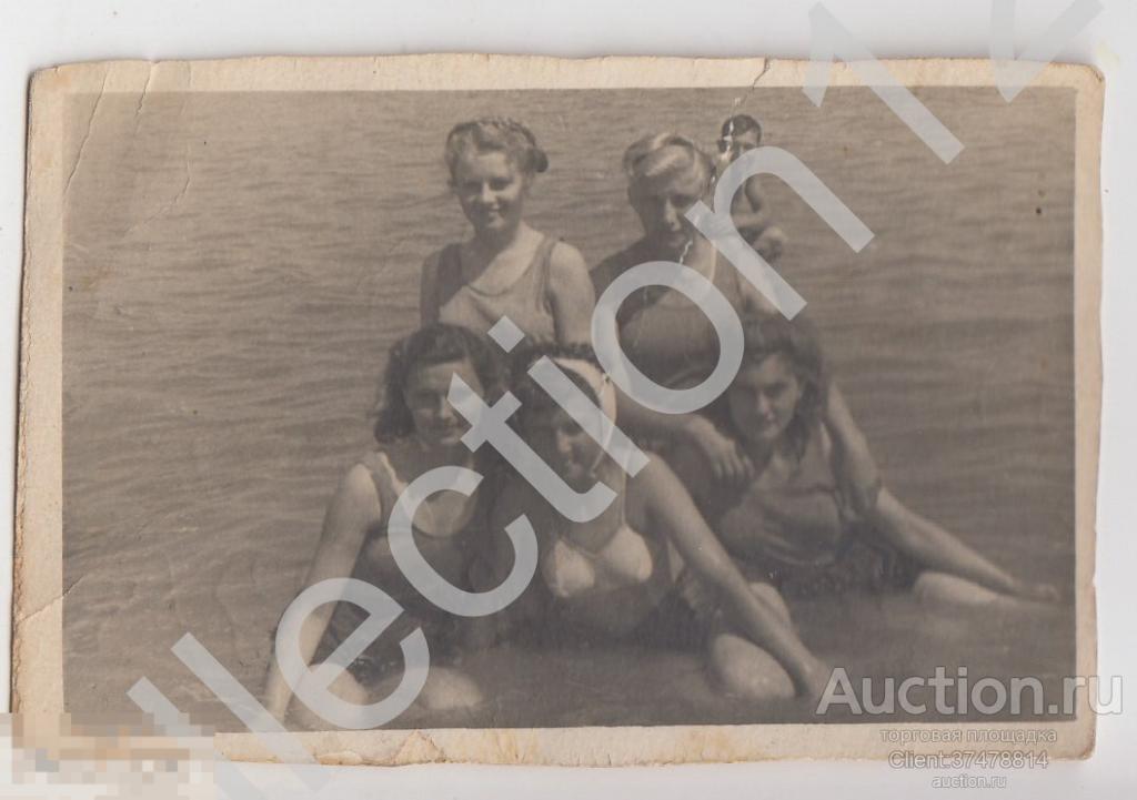 Пляж море девушки купальники прически ню.