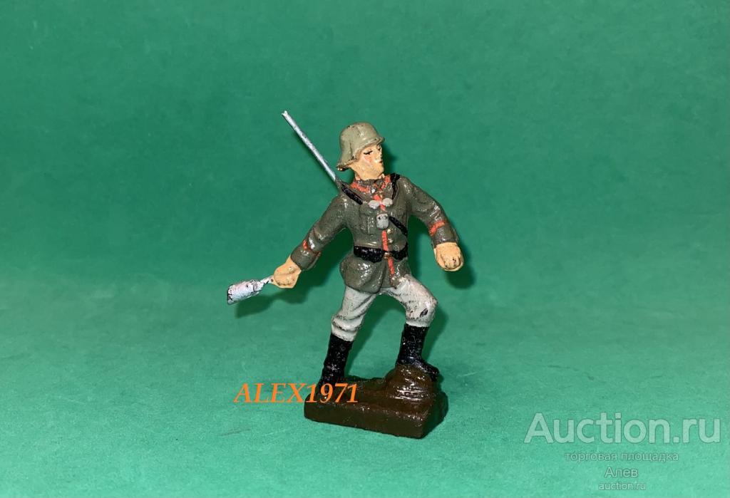 LINEOL, ГЕРМАНИЯ, НЕМЕЦКИЙ СОЛДАТ АТАКУЮЩИЙ С ГРАНАТОЙ, ТРИДЦАТЫЕ ГОДЫ, МИЛИТАРИЯ, ВОЙНА, ФИГУРКИ