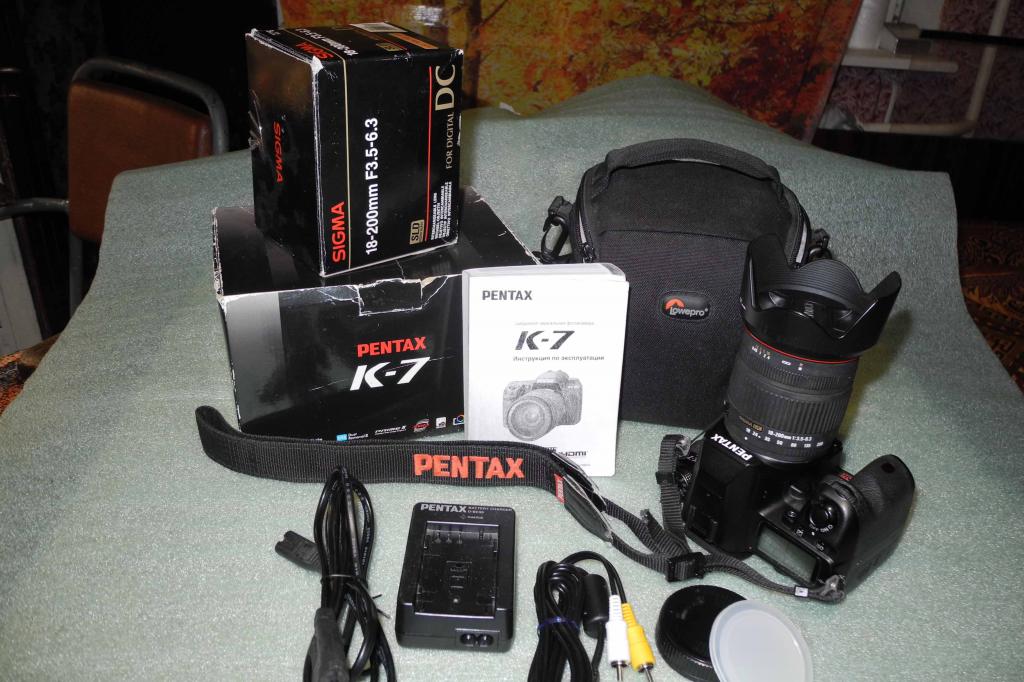 Фотоаппарат Pentax K-7 + Sigma 18-200
