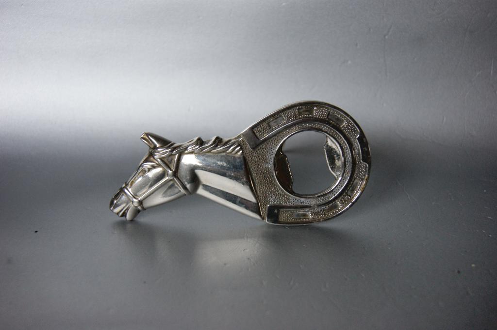 Открывашка для бутылок Конь Европа