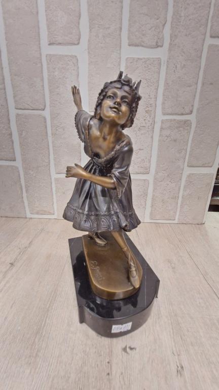 Танцовщица 731. Девушка. Бронза. Статуэтка.