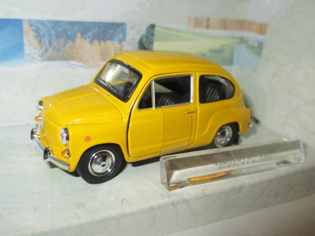 Модель авто Zastava 750 / Застава 750 ( Cararama ) Читайте описание!!!