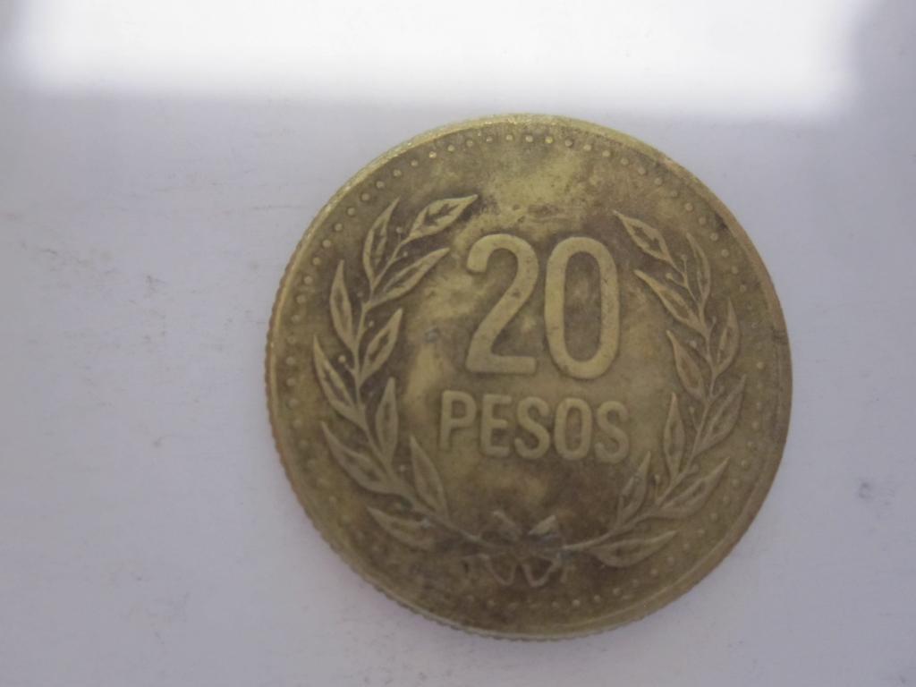 Колумбия 20 песо  1989 г.