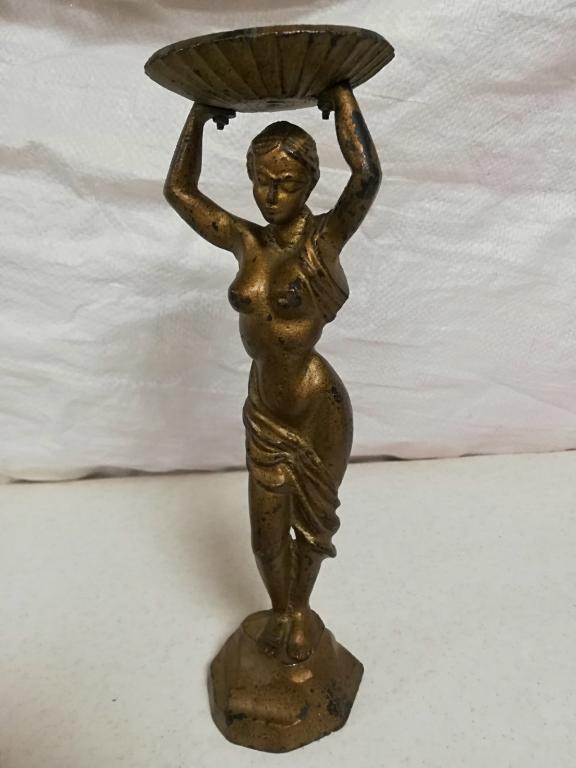 Подсвечник статуэтка девушка с чашей немагнитный металл литье