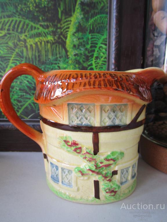 335. АНТИКВАРНЫЙ МОЛОЧНИК ДОМ ФАРФОР АНГЛИЯ 40Е ГГ