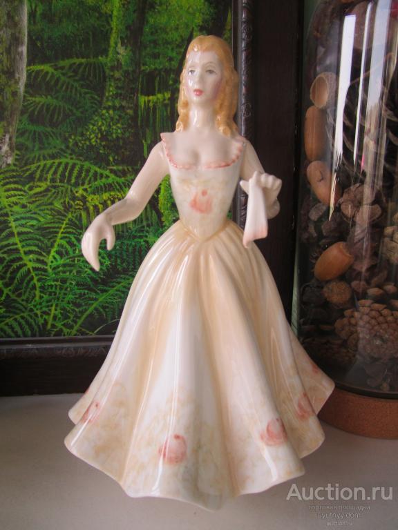 338.  статуэтка EMILY Royal grafton England 1957-1989 гг